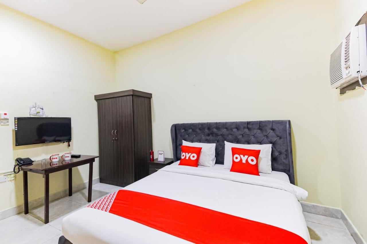 Oyo 105 Star House 05 Apartment Salalah Luaran gambar