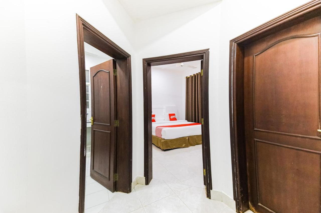 Oyo 105 Star House 05 Apartment Salalah Luaran gambar