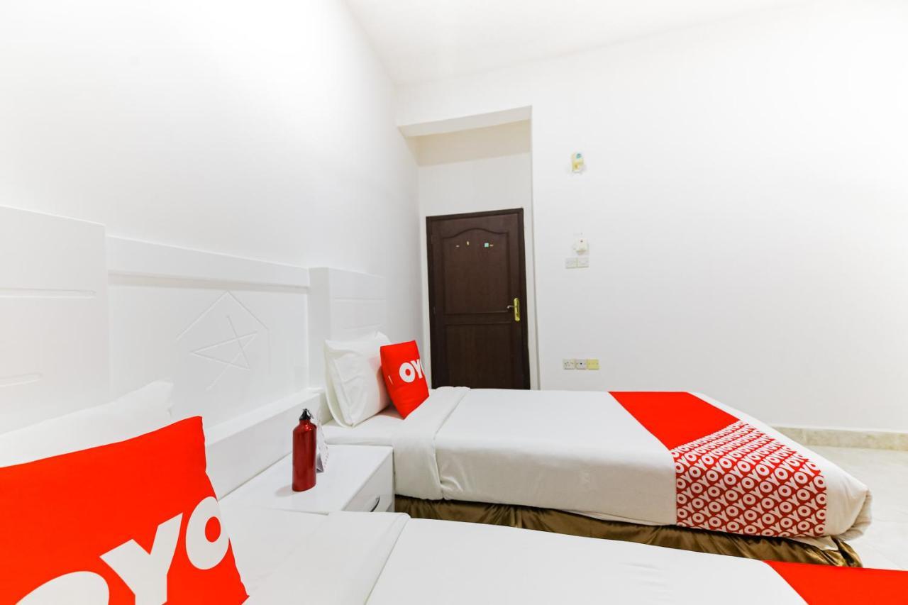 Oyo 105 Star House 05 Apartment Salalah Luaran gambar